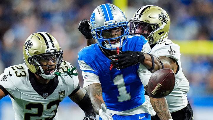 Detroit Lions wide receiver Jameson Williams (1) misses a catch against New Orleans Saints safety Julian Blackmon (23) Detroit Lions wide receiver Jameson Williams (1) misses a catch against New Orleans Saints safety Julian Blackmon (23)
