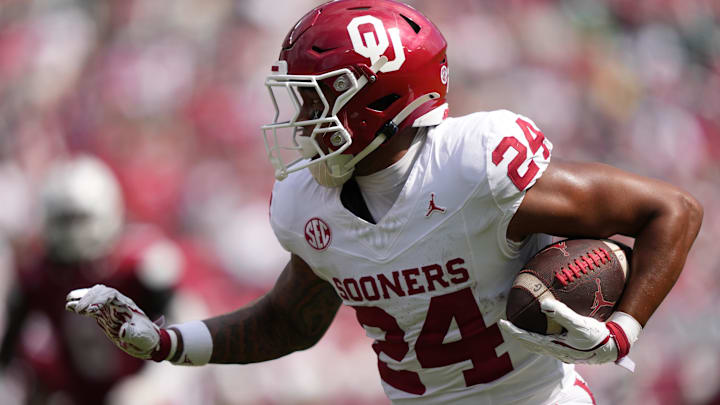 Oklahoma running back Xavier Robinson rushes the ball in the Sooners' road victory over Temple.