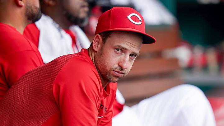 Cincinnati Reds Spencer Steer during a MLB game between the Cincinnati Reds and Los Angeles Dodgers