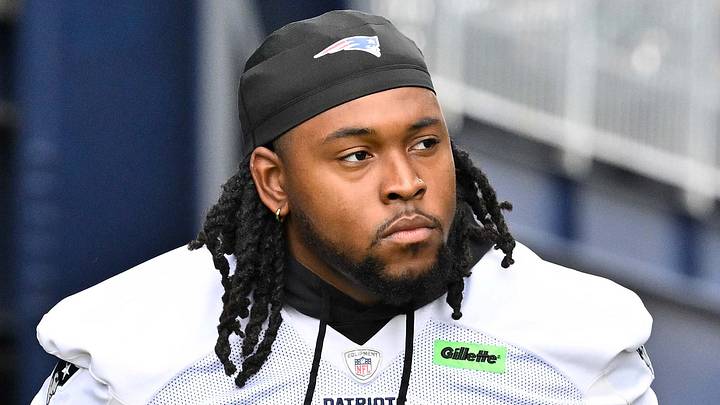 Jun 9, 2025; Foxborough, MA, USA; New England Patriots offensive tackle Caedan Wallace (70) walks to the practice fields at Gillette Stadium. Mandatory Credit: Eric Canha-Imagn Images Jun 9, 2025; Foxborough, MA, USA; New England Patriots offensive tackle Caedan Wallace (70) walks to the practice fields at Gillette Stadium. Mandatory Credit: Eric Canha-Imagn Images