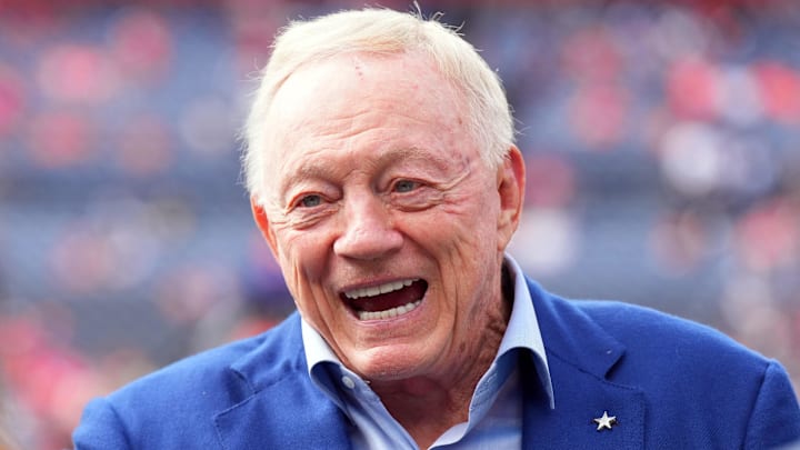 Dallas Cowboys owner Jerry Jones