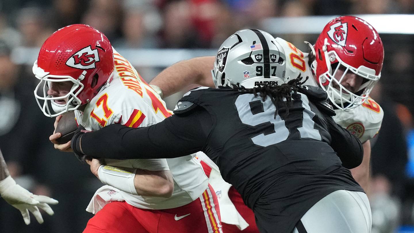Why I’m Buying Early Hype Around Raiders' Tonka Hemingway