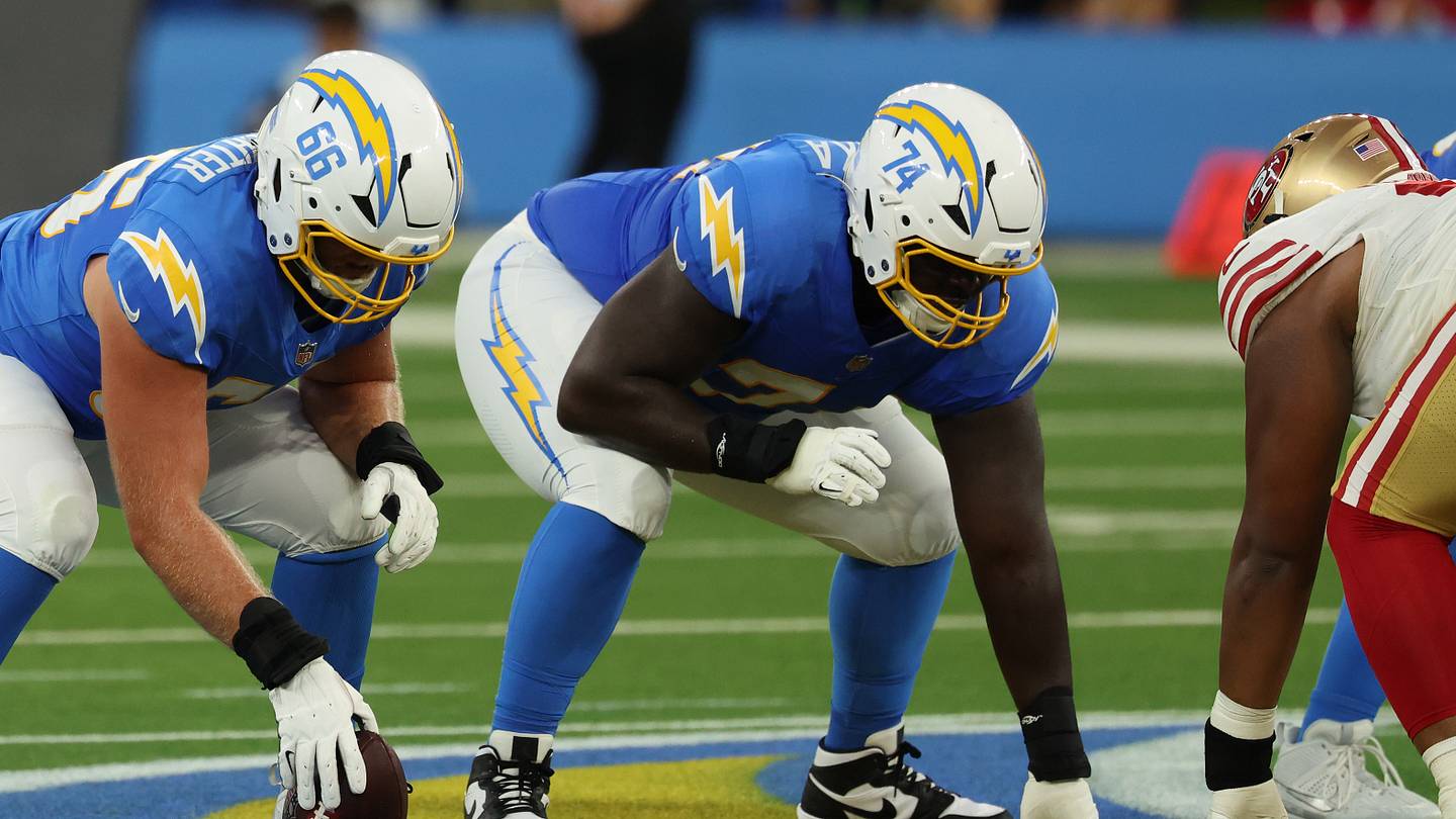 Clarity at LG Finally, A Trench Focus with One Chargers Practice Left Before Cutdowns