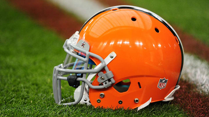 Dec. 18, 2011; Glendale, AZ, USA; Detailed view of a Cleveland Browns helmet sitting on the field against the Arizona Cardinals at University of Phoenix Stadium. The Cardinals defeated the Browns 20-17 in overtime. Mandatory Credit: Mark J. Rebilas-Imagn Images Dec. 18, 2011; Glendale, AZ, USA; Detailed view of a Cleveland Browns helmet sitting on the field against the Arizona Cardinals at University of Phoenix Stadium. The Cardinals defeated the Browns 20-17 in overtime. Mandatory Credit: Mark J. Rebilas-Imagn Images