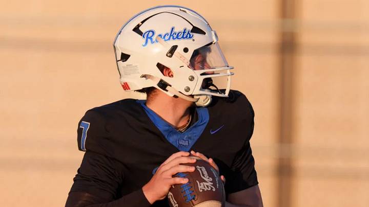 Mount St. Mary quarterback Roman Manella Mount St. Mary quarterback Roman Manella
