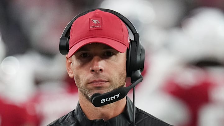 Arizona Cardinals head coach Jonathan Gannon walks the sidelines as his team plays the Jacksonville Jaguars at State Farm Stadium on Nov. 23, 2025.