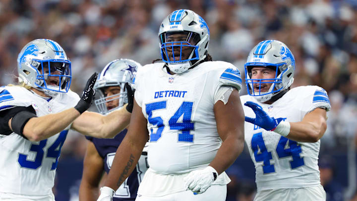 Detroit Lions defensive tackle Alim McNeill (54).