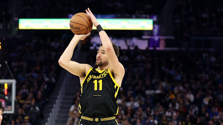 Klay Thompson dejó a los Warriors tras 13 años allí