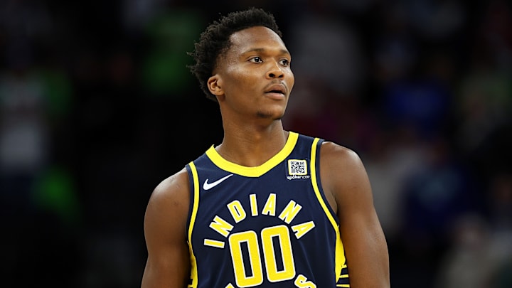 Indiana Pacers wing Bennedict Mathurin (00) during a game against the Minnesota Timberwolves.