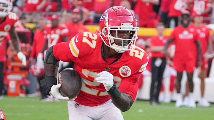 Sep 15, 2024; Kansas City, Missouri, USA; Kansas City Chiefs safety Chamarri Conner (27) recovers a fumble and runs in for a touchdown as Cincinnati Bengals guard Alex Cappa (65) misses the tackle during the second half at GEHA Field at Arrowhead Stadium. Mandatory Credit: Denny Medley-Imagn Images Sep 15, 2024; Kansas City, Missouri, USA; Kansas City Chiefs safety Chamarri Conner (27) recovers a fumble and runs in for a touchdown as Cincinnati Bengals guard Alex Cappa (65) misses the tackle during the second half at GEHA Field at Arrowhead Stadium. Mandatory Credit: Denny Medley-Imagn Images
