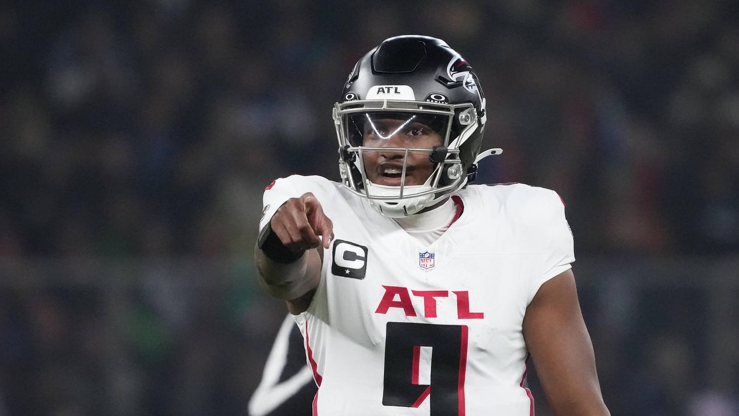 Michael Penix Jr . On Bust Alert in Third Season with Atlanta Falcons