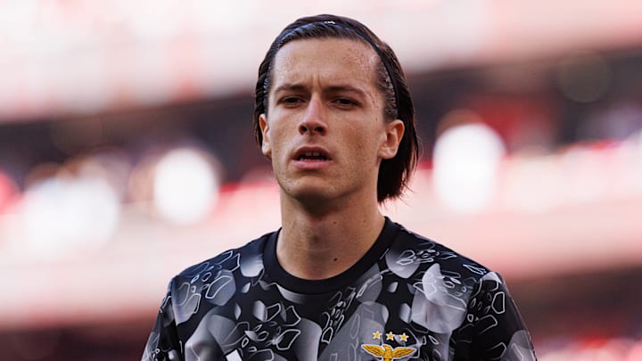 Álvaro Carreras is on his way to the Spanish capital.