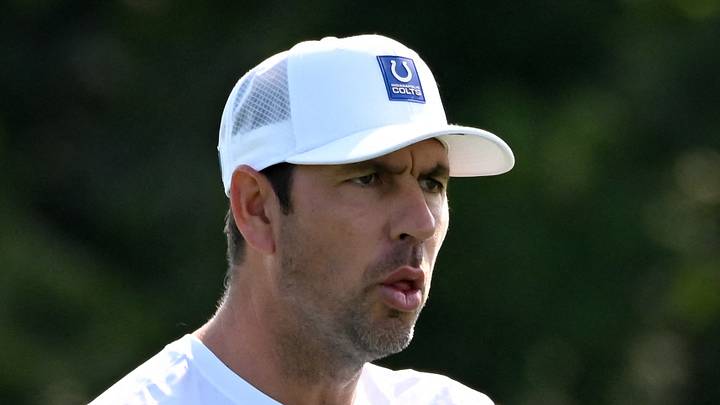 Indianapolis Colts head coach Shane Steichen instructs his team