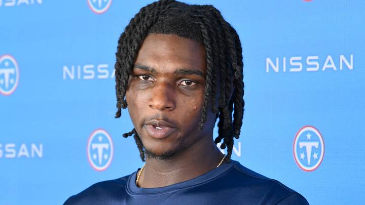 Tennessee Titans quarterback Cam Ward
