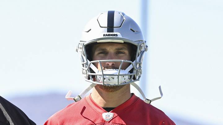 May 20, 2026; Henderson, NV, USA; Las Vegas Raiders quarterback Kirk Cousins (8) warms up during organized team activities at Intermountain Health Performance Center. Mandatory Credit: Candice Ward-Imagn Images May 20, 2026; Henderson, NV, USA; Las Vegas Raiders quarterback Kirk Cousins (8) warms up during organized team activities at Intermountain Health Performance Center. Mandatory Credit: Candice Ward-Imagn Images