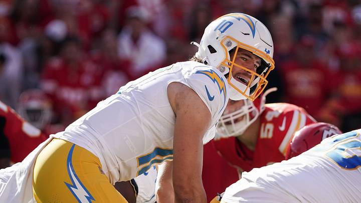 Oct 12, 2023; Kansas City, Missouri, USA; Los Angeles Chargers quarterback Justin Herbert (10) against the Kansas City Chiefs during the game at Arrowhead Stadium. Mandatory Credit: Denny Medley-USA TODAY Sports Oct 12, 2023; Kansas City, Missouri, USA; Los Angeles Chargers quarterback Justin Herbert (10) against the Kansas City Chiefs during the game at Arrowhead Stadium. Mandatory Credit: Denny Medley-USA TODAY Sports