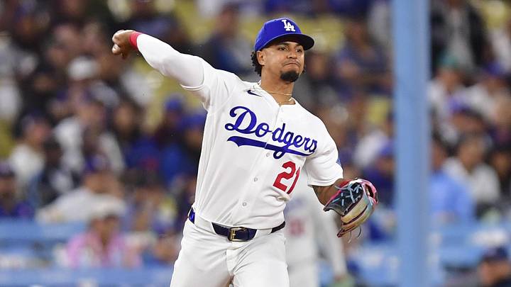 Los Angeles Dodgers third baseman Santiago Espinal (21) Mandatory Credit: Gary A. Vasquez-Imagn Images