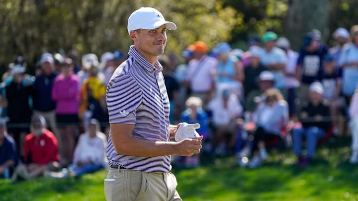 Ludvig Aberg leads the oddsboard at The Players after Round 2.