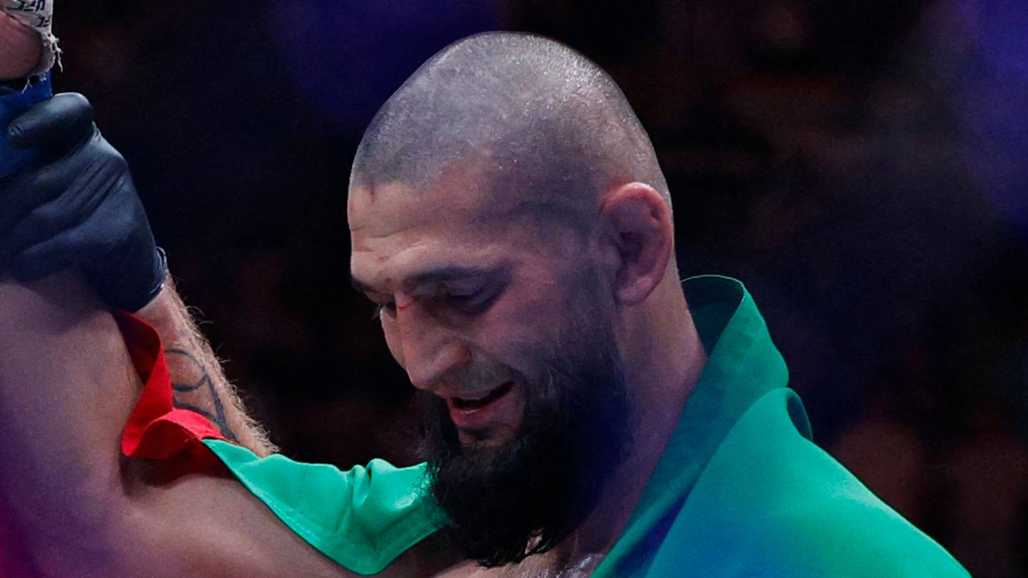 Khamzat Chimaev Still Targeting UFC Champ Sean Strickland in Odd Rematch Twist