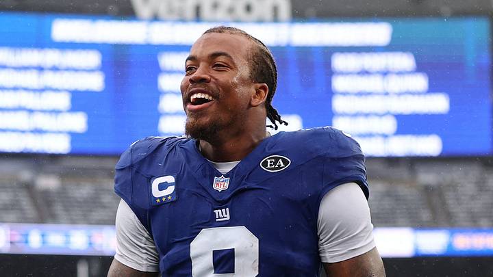 Sep 27, 2026; East Rutherford, New Jersey, USA; New York Giants safety Jevon Holland (8) celebrates after the game against the Tennessee Titans at MetLife Stadium. Mandatory Credit: Vincent Carchietta-Imagn Images Sep 27, 2026; East Rutherford, New Jersey, USA; New York Giants safety Jevon Holland (8) celebrates after the game against the Tennessee Titans at MetLife Stadium. Mandatory Credit: Vincent Carchietta-Imagn Images