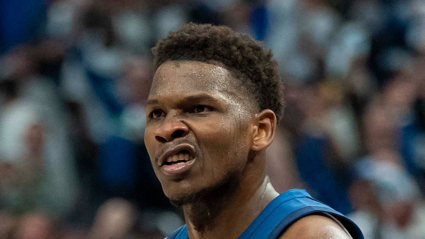 Lakers' busy offseason doesn't change Timberwolves' clear advantage