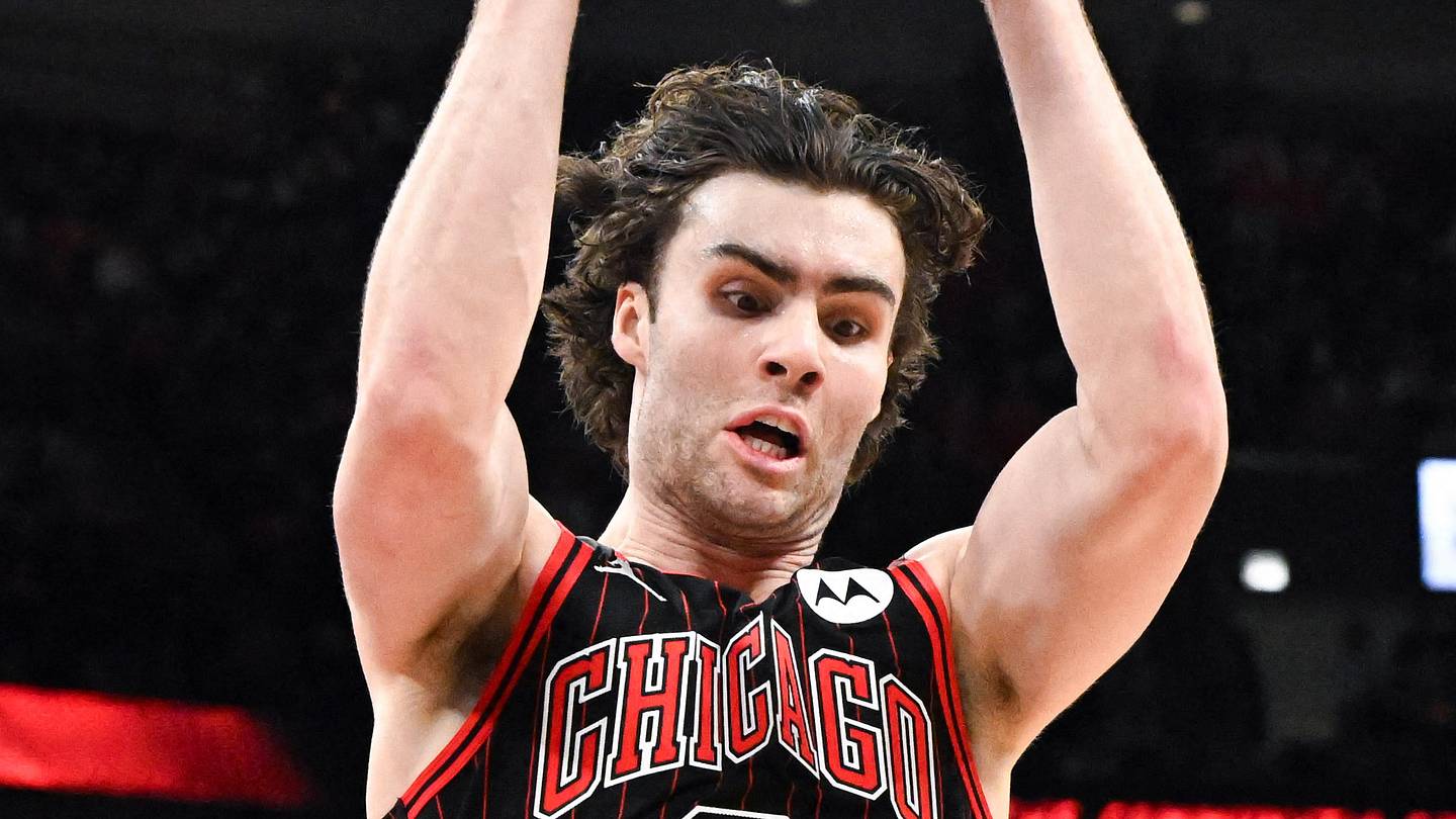 6 Bulls Player Grades: Norman Powell Nearly Beats Knicks, Josh Giddey Steps Up, More