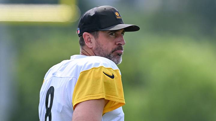 Pittsburgh Steelers quarterback Aaron Rodgers Pittsburgh Steelers quarterback Aaron Rodgers