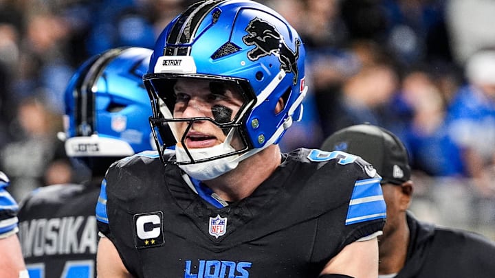 Detroit Lions defensive end Aidan Hutchinson (97).