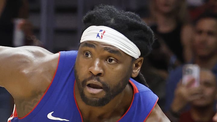 Mar 8, 2026; Miami, Florida, USA;  Miami Heat guard Tyler Herro (14) defends Detroit Pistons forward Isaiah Stewart (28): Rhona Wise-Imagn Images