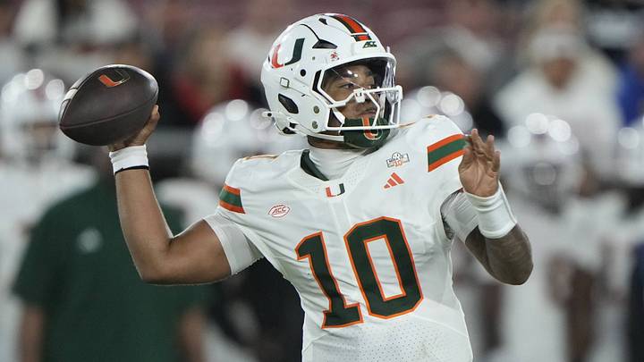 Miami Hurricanes quarterback Darian Mensah Miami Hurricanes quarterback Darian Mensah