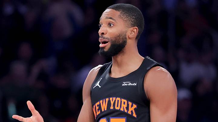 New York Knicks guard Mikal Bridges (25) celebrates his three point shot against the Detroit Pistons during the first quarter at Madison Square Garden. Mandatory Credit: Brad Penner-Imagn Images New York Knicks guard Mikal Bridges (25) celebrates his three point shot against the Detroit Pistons during the first quarter at Madison Square Garden. Mandatory Credit: Brad Penner-Imagn Images