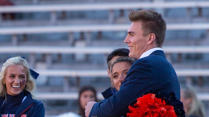 Auburn Tigers quarterback Bo Nix and Izzy Smoke before taking on Mississippi State Bulldogs. Auburn Tigers quarterback Bo Nix and Izzy Smoke before taking on Mississippi State Bulldogs.