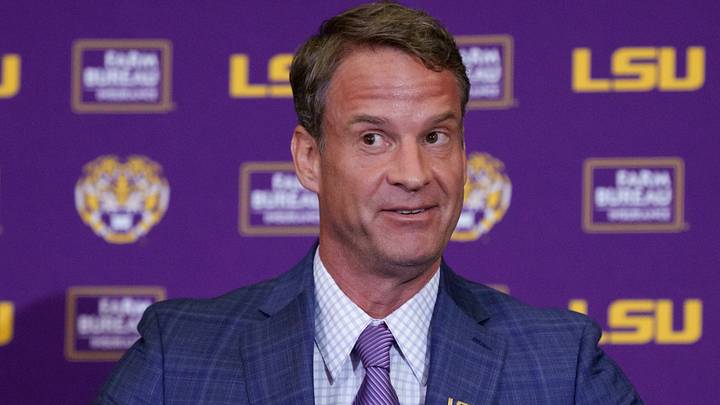 Dec 1, 2025; Baton Rouge, LA, USA; LSU new head coach Lane Kiffin speaks at South Stadium Club at Tiger Stadium. Mandatory Credit: Matthew Hinton-Imagn Images Dec 1, 2025; Baton Rouge, LA, USA; LSU new head coach Lane Kiffin speaks at South Stadium Club at Tiger Stadium. Mandatory Credit: Matthew Hinton-Imagn Images
