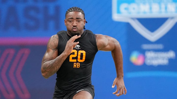 Feb 28, 2026; Indianapolis, IN, USA; Arkansas running back Mike Washington Jr. (RB20) during the NFL Scouting Combine at Lucas Oil Stadium. Mandatory Credit: Kirby Lee-Imagn Images Feb 28, 2026; Indianapolis, IN, USA; Arkansas running back Mike Washington Jr. (RB20) during the NFL Scouting Combine at Lucas Oil Stadium. Mandatory Credit: Kirby Lee-Imagn Images