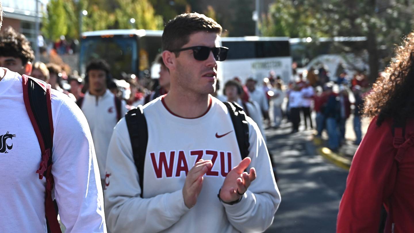 Washington State's next opponent has a new quarterback and a troubling weakness