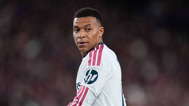 Kylian Mbappé hat in China für großen Ärger gesorgt Kylian Mbappé hat in China für großen Ärger gesorgt