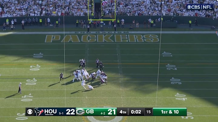 Jim Nantz nailed this call of the Packers' game-winning field goal. 