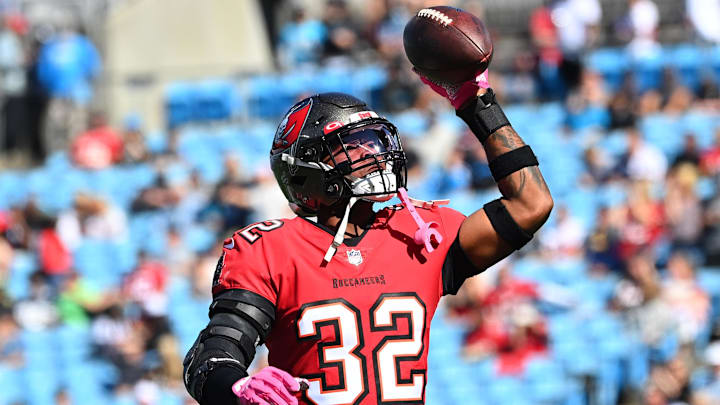 Oct 23, 2022; Charlotte, North Carolina, USA; Tampa Bay Buccaneers safety Mike Edwards (32) before the game at Bank of America Stadium. Mandatory Credit: Bob Donnan-Imagn Images
