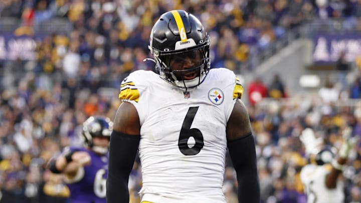 Dec 7, 2025; Baltimore, Maryland, USA; Pittsburgh Steelers linebacker Patrick Queen (6) reacts after a defensive stop against the Baltimore Ravens during the second half at M&T Bank Stadium. Mandatory Credit: Peter Casey-Imagn Images