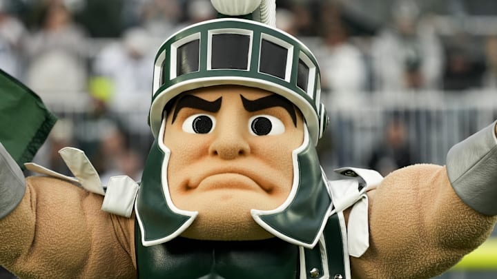 Nov 15, 2025; East Lansing, Michigan, USA; Michigan State mascot Sparty runs out onto the field before a game against Penn State at Spartan Stadium. Mandatory Credit: Brendan Mullin-Imagn Images Nov 15, 2025; East Lansing, Michigan, USA; Michigan State mascot Sparty runs out onto the field before a game against Penn State at Spartan Stadium. Mandatory Credit: Brendan Mullin-Imagn Images