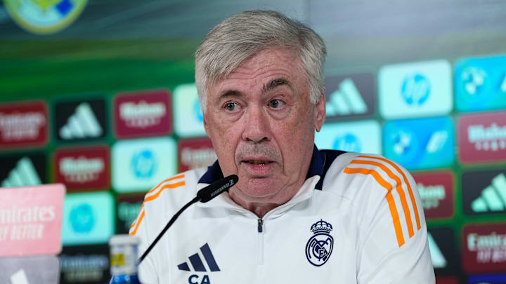 Carlo Ancelotti défend beaucoup son équipe en conférence de presse.