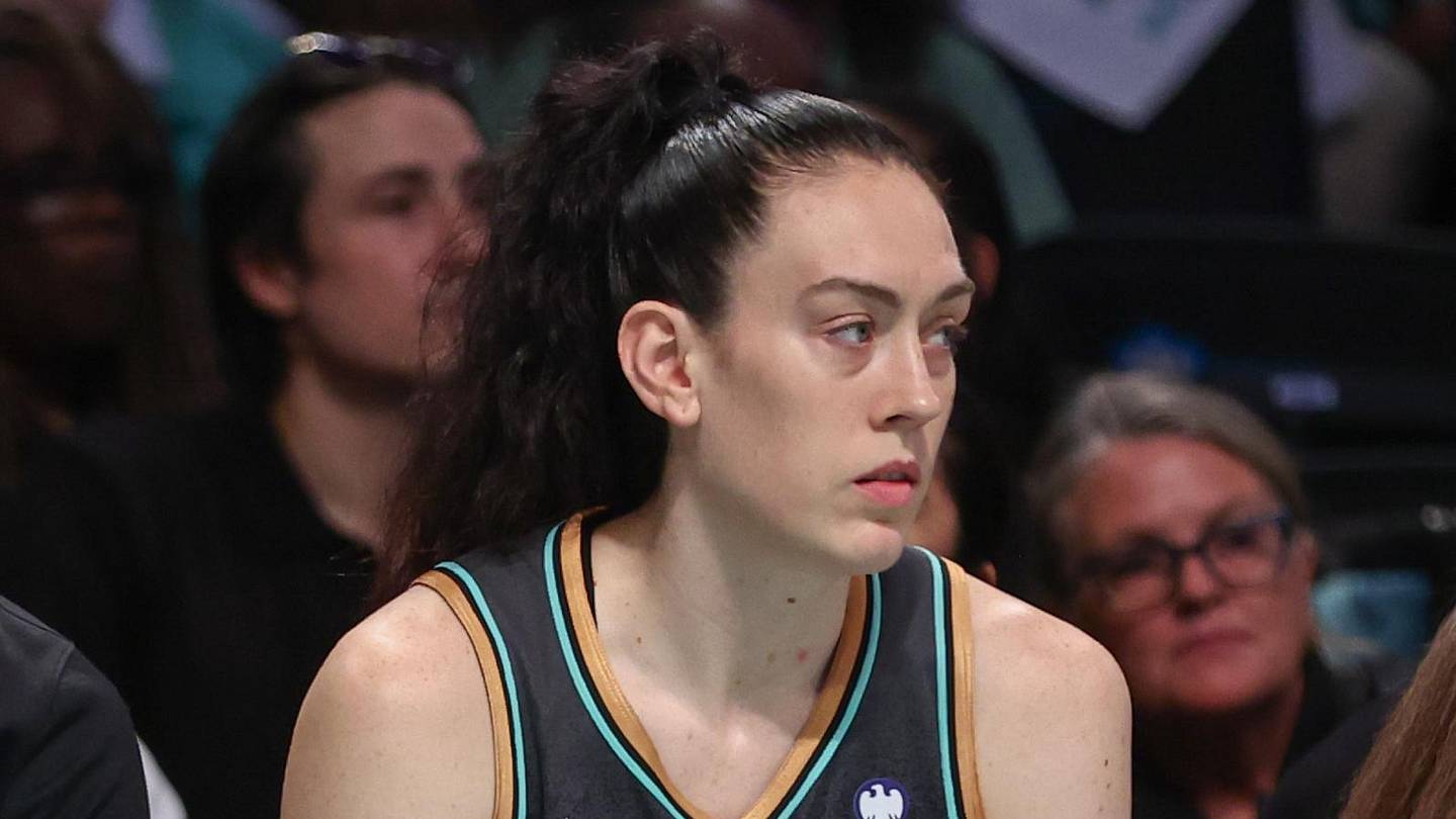 Liberty Coach Fired Amid Free Agency Uncertainty for Stars