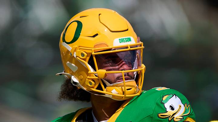 Oregon Ducks quarterback Dante Moore Oregon Ducks quarterback Dante Moore
