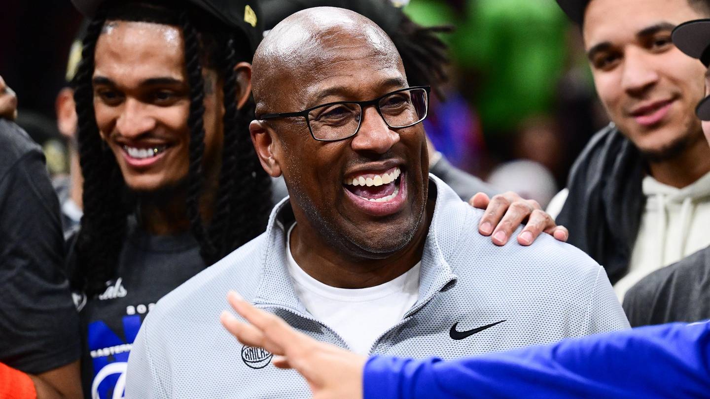 Knicks' coaching situation a good lesson for the Celtics to learn from