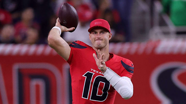 Has Davis Mills done enough in his three starters to spark a quarterback controversy in Houston? 