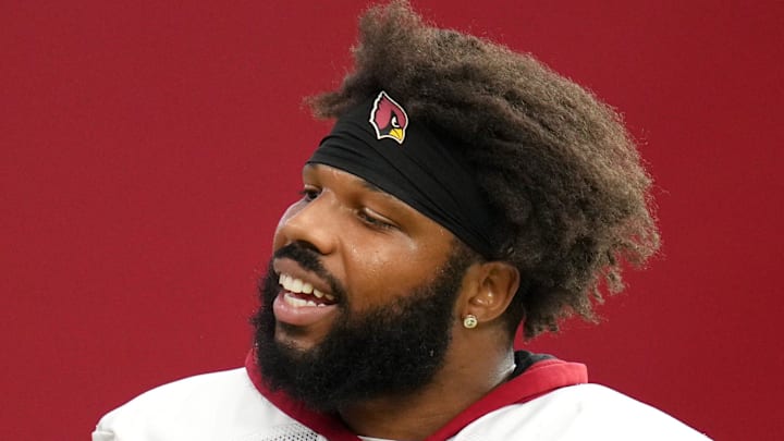 Former Arizona Cardinals Kyzir White (7) chats with teammate Budda Baker (3) Former Arizona Cardinals Kyzir White (7) chats with teammate Budda Baker (3)