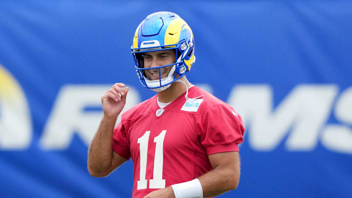 Los Angeles Rams quarterback Jimmy Garoppolo (11) Los Angeles Rams quarterback Jimmy Garoppolo (11)