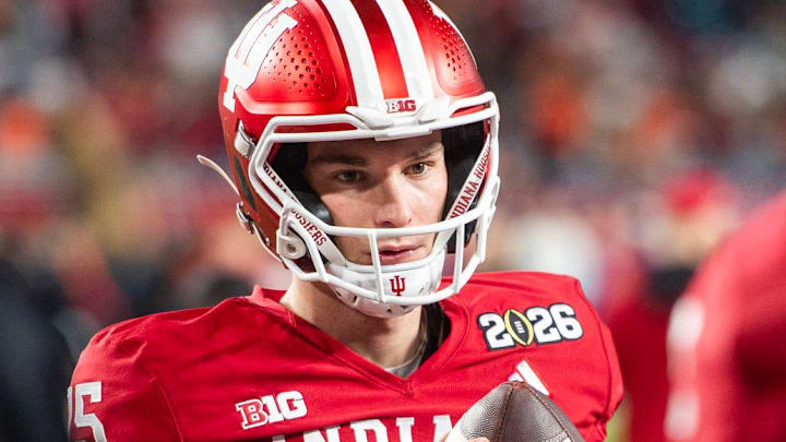 Indiana's Fernando Mendoza (15) gets loose before the College Football Playoff National Championship college football game at Hard Rock Stadium in Miami Gardens on Monday, Jan. 19, 2026. Indiana's Fernando Mendoza (15) gets loose before the College Football Playoff National Championship college football game at Hard Rock Stadium in Miami Gardens on Monday, Jan. 19, 2026.