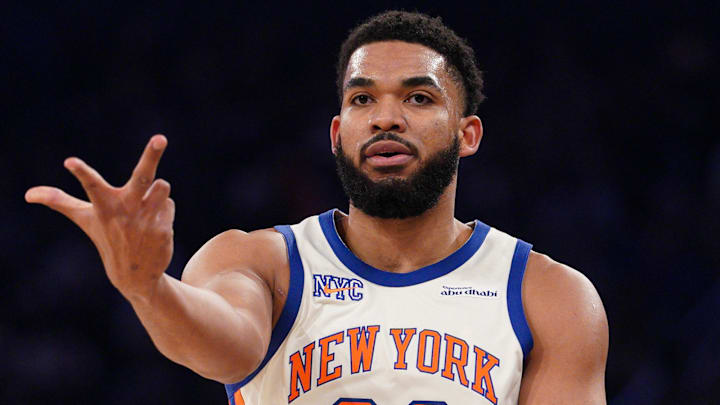 Phoenix Suns v New York Knicks Phoenix Suns v New York Knicks