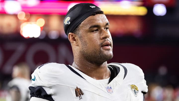 Nov 23, 2025; Glendale, Arizona, USA; Jacksonville Jaguars defensive tackle Arik Armstead (91) against the Arizona Cardinals at State Farm Stadium. 